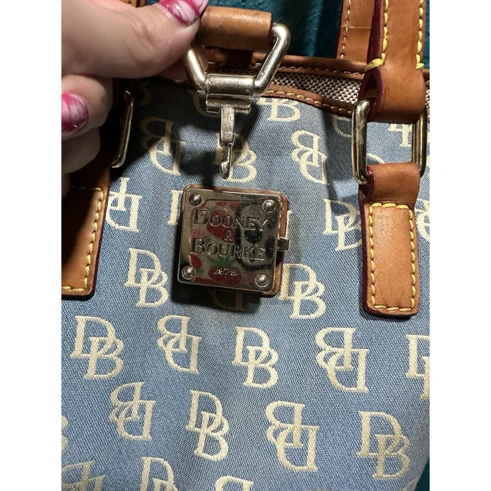Vintage 1975‎ Dooney & Bourke Blue and Tan Canvas and Leather Handbag RARE